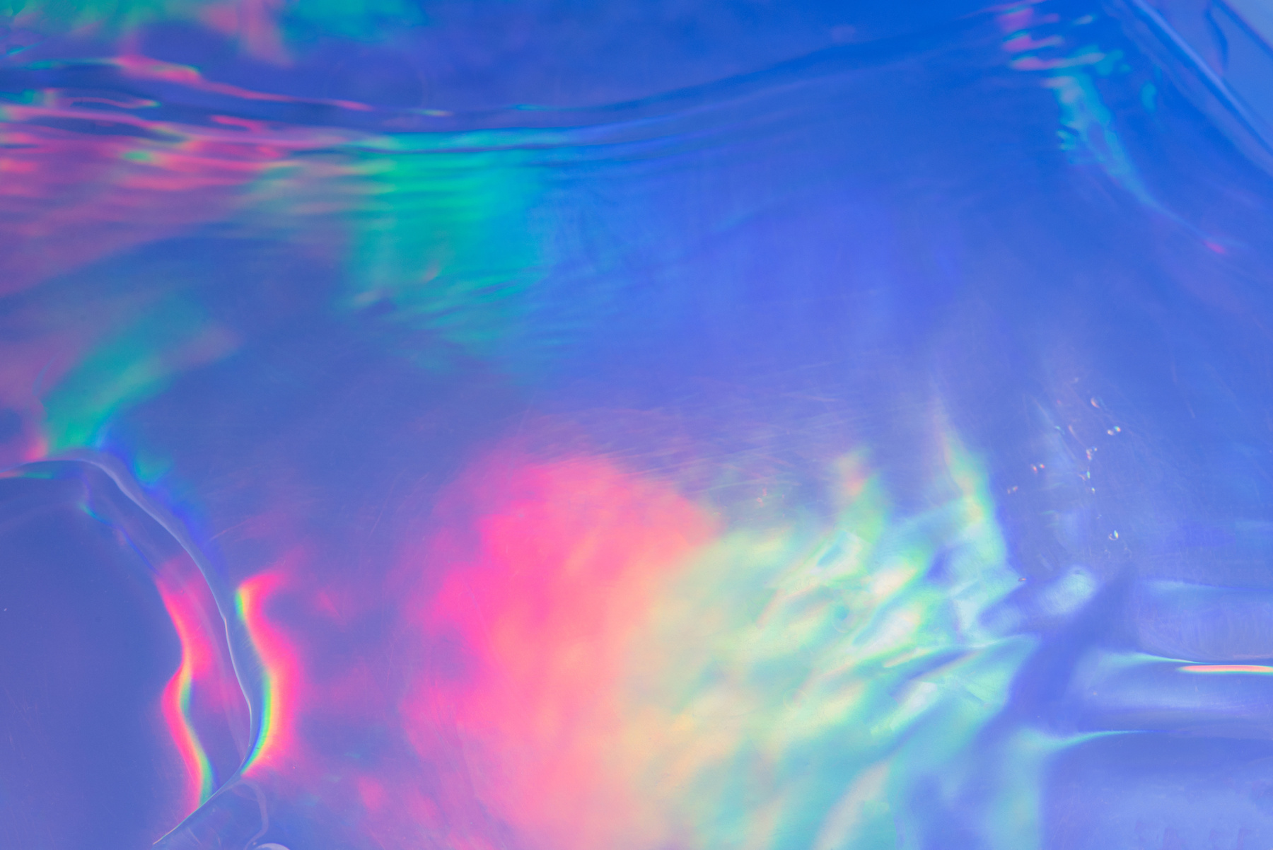 Abstract Holographic Streaks on Calm Water